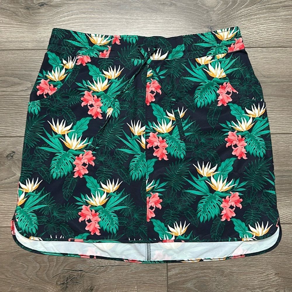 Duluth Pier Genius High Rise Green Floral Active Swim Skirt Size Medium
